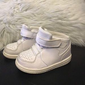 Jordans | Size 6C | Excellent condition